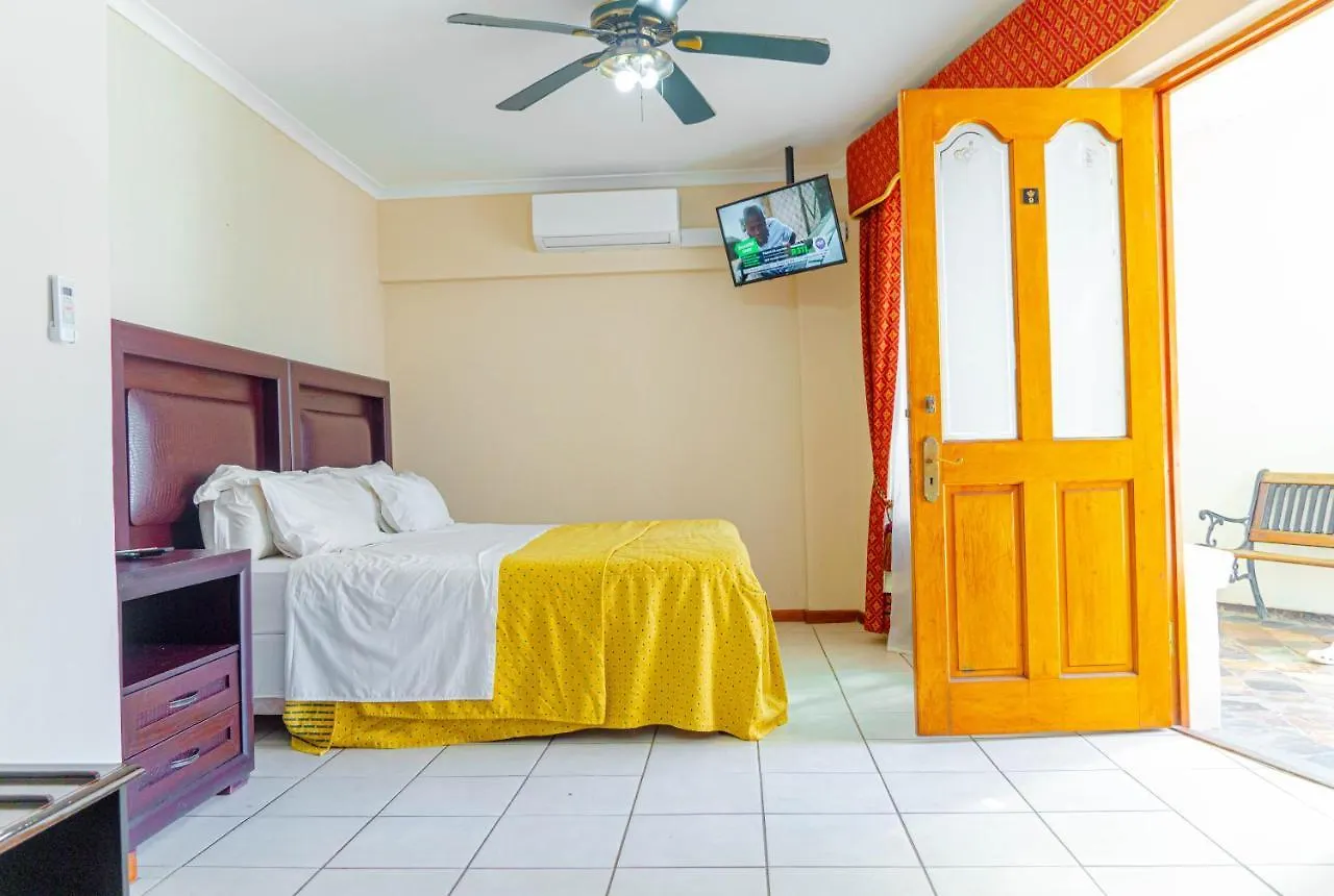 Happy Rest Guest House Port Elizabeth